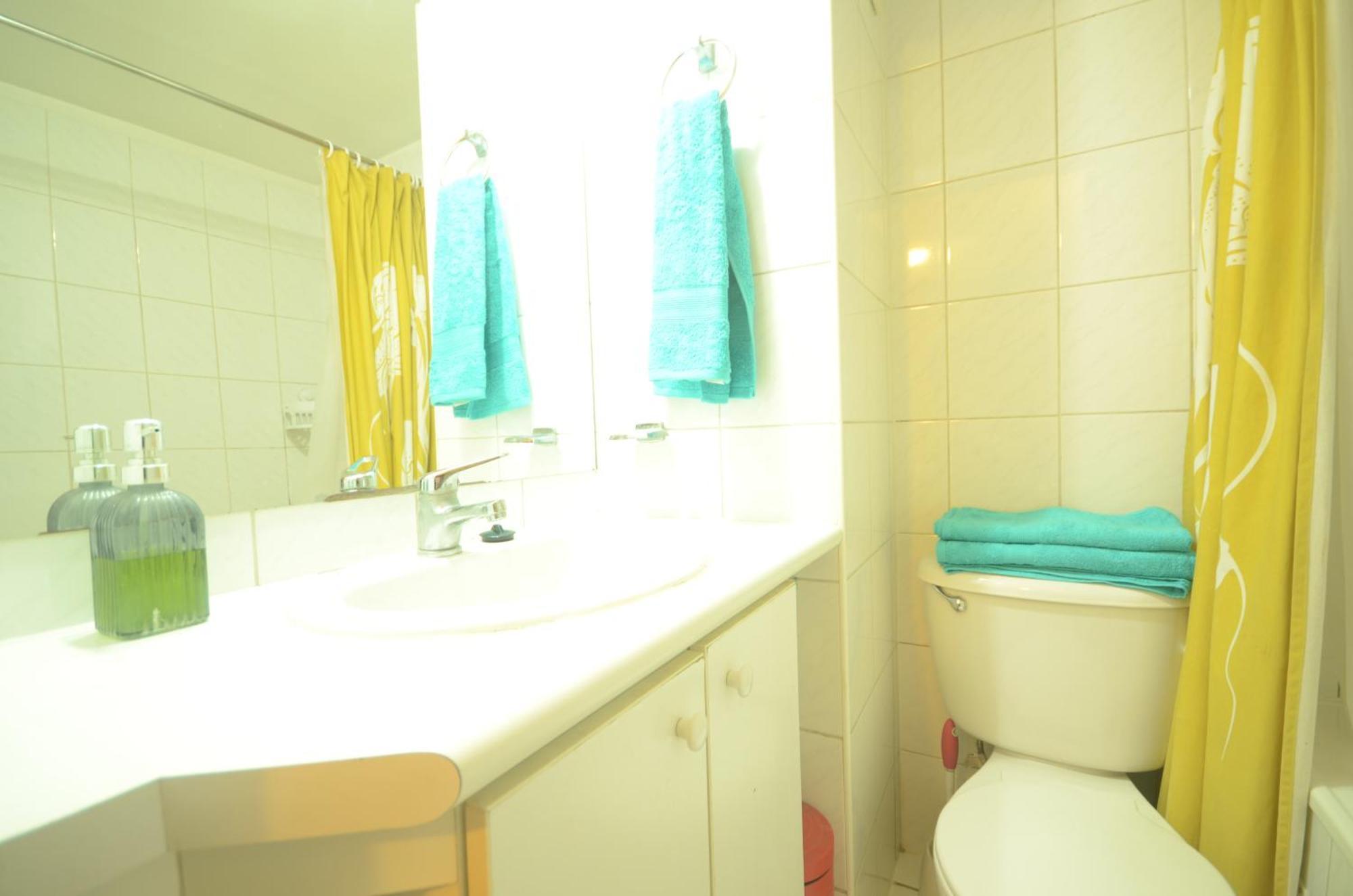 Bed and breakfast Con Bano Privado En Arriendo Por Noches, No Se Arrienda Todo El Apartamento, El Anunciante Vive Aqui Santiago de Chile